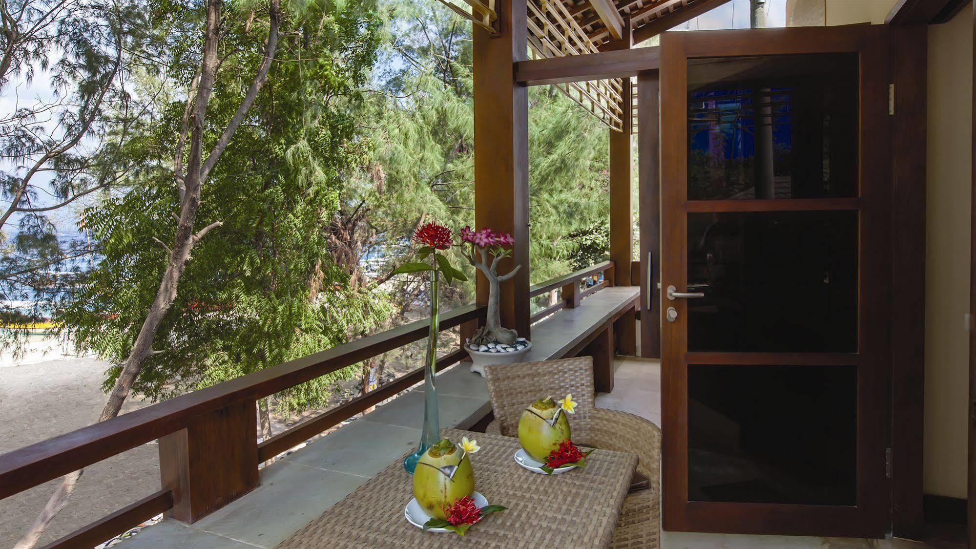 Gili Inn กีลีตราวางัน ภายนอก รูปภาพ